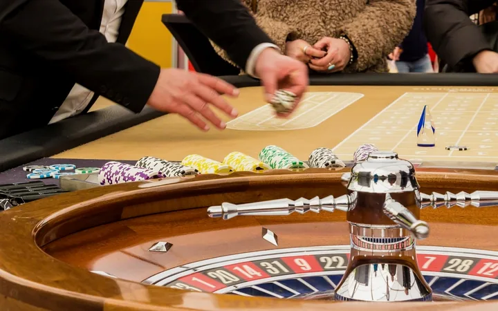Speeltafel met croupier